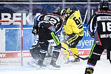 Eishockey, Herren, DEL, Saison 2020-2021, Straubing Tigers - Krefeld Pinguine, 07.04.2021