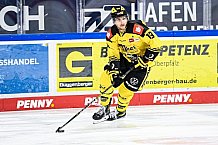 Eishockey, Herren, DEL, Saison 2020-2021, Straubing Tigers - Krefeld Pinguine, 07.04.2021