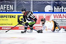 Eishockey, Herren, DEL, Saison 2020-2021, Straubing Tigers - Grizzlys Wolfsburg, 16.04.2021