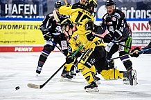 Eishockey, Herren, DEL, Saison 2020-2021, Straubing Tigers - Krefeld Pinguine, 07.04.2021