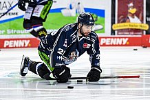 Eishockey, Herren, DEL, Saison 2020-2021, Straubing Tigers - Grizzlys Wolfsburg, 16.04.2021