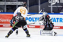 Eishockey, Herren, DEL, Saison 2020-2021, Straubing Tigers - Grizzlys Wolfsburg, 16.04.2021