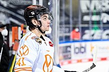 Eishockey, Herren, DEL, Saison 2020-2021, Straubing Tigers - Grizzlys Wolfsburg, 16.04.2021