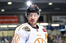 Eishockey, Herren, DEL, Saison 2020-2021, Straubing Tigers - Grizzlys Wolfsburg, 16.04.2021