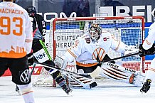 Eishockey, Herren, DEL, Saison 2020-2021, Straubing Tigers - Grizzlys Wolfsburg, 16.04.2021