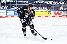 Eishockey, Herren, DEL, Saison 2020-2021, Straubing Tigers - Krefeld Pinguine, 07.04.2021