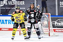 Eishockey, Herren, DEL, Saison 2020-2021, Straubing Tigers - Krefeld Pinguine, 07.04.2021